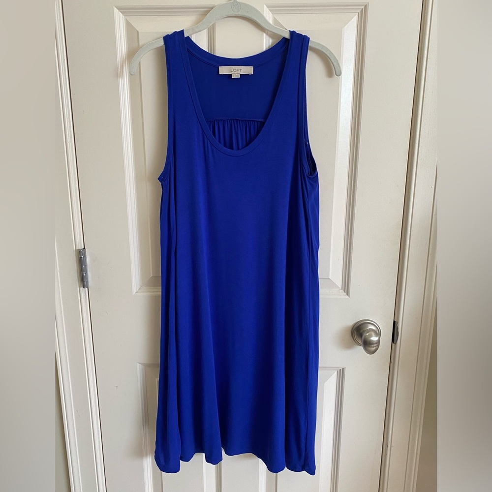 LOFT sleeveless swing dress in blue shade. Size-S
